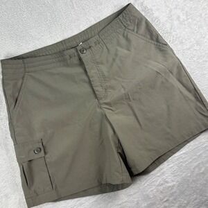 Patagonia Women's Outdoor Hiking‎ Cargo Shorts Green Size 12 Nylon Blend Utility